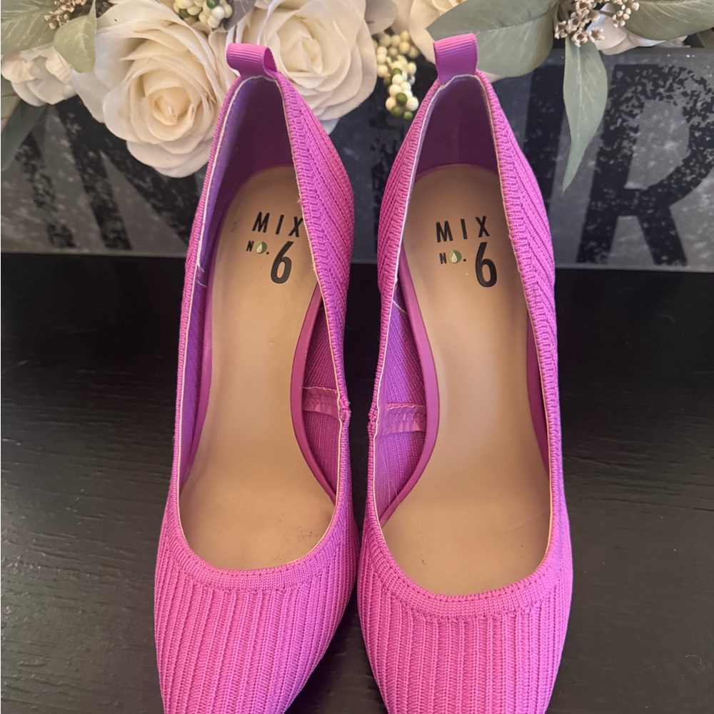 Mix No. 6 Pink Pleated Heels